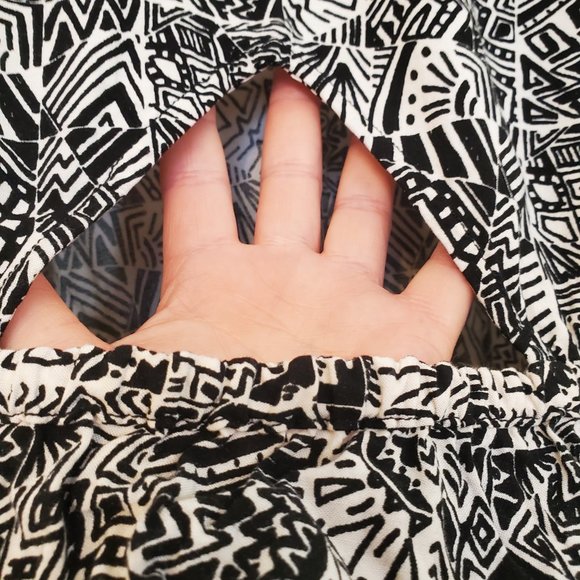 Mossimo Supply Co. Black and White Geometric Design with Cutout in Back - Picture 6 of 8